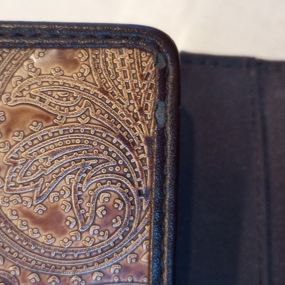 COPY - Relic Wallet w/Checkbook Insert Color:Brown Paisley NWOT - Picture 7 of 8